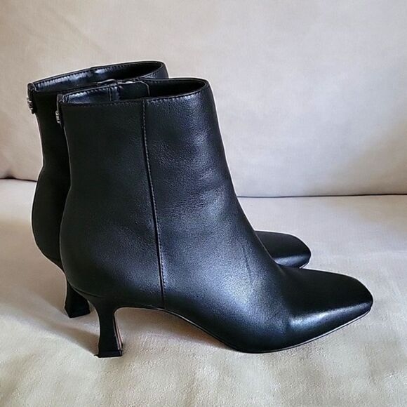 Sam Edelman Black Ankle Boots - Picture 3 of 11